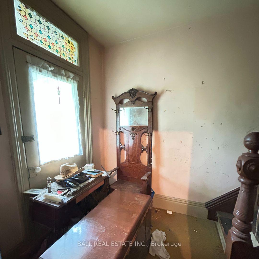 Photo 8 of 718 Elcombe Crescent, Peterborough, Town Ward 3 — HOMEH