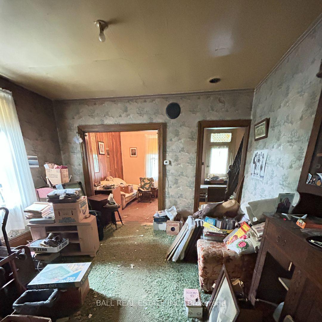 Photo 12 of 718 Elcombe Crescent, Peterborough, Town Ward 3 — HOMEH