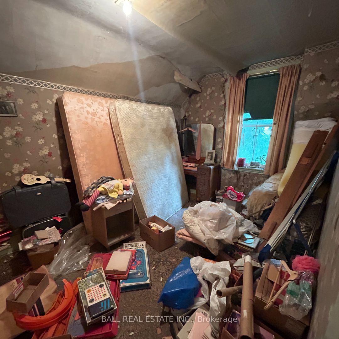 Photo 14 of 718 Elcombe Crescent, Peterborough, Town Ward 3 — HOMEH