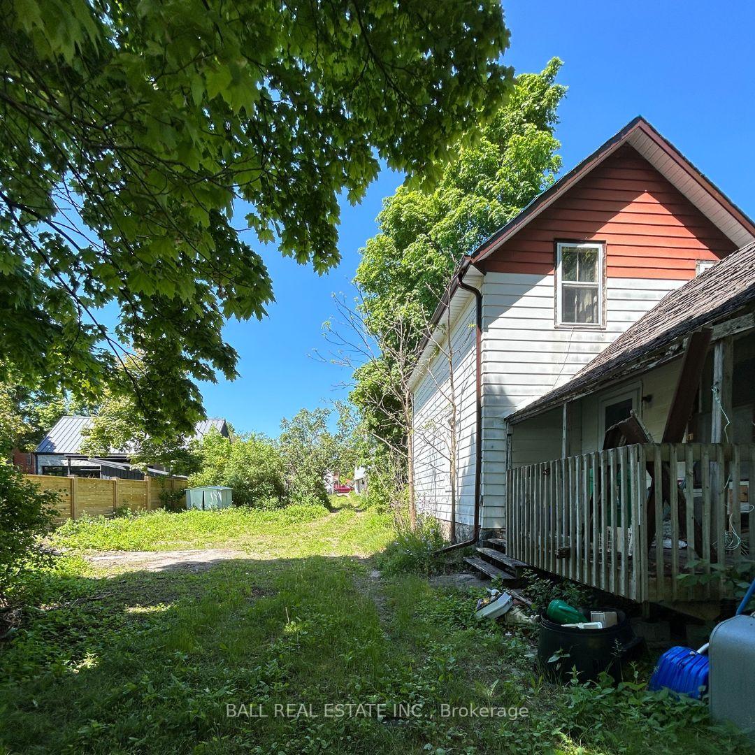 Photo 15 of 718 Elcombe Crescent, Peterborough, Town Ward 3 — HOMEH
