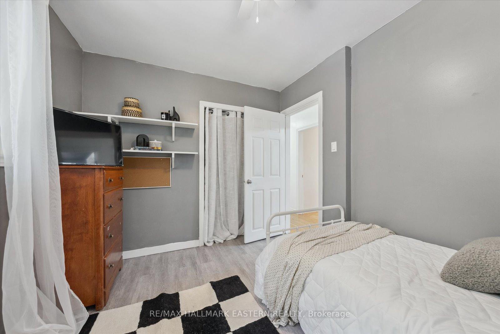 Photo 25 of 1221 Olympus Avenue, Peterborough, Northcrest Ward 5 — HOMEH