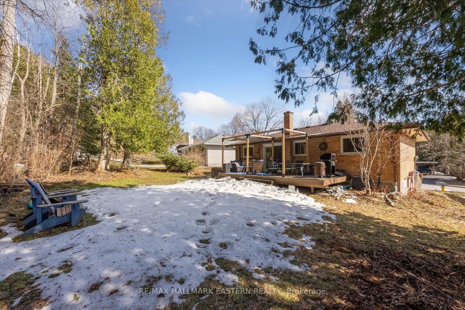 Photo 38 of 1221 Olympus Avenue, Peterborough, Northcrest Ward 5 — HOMEH