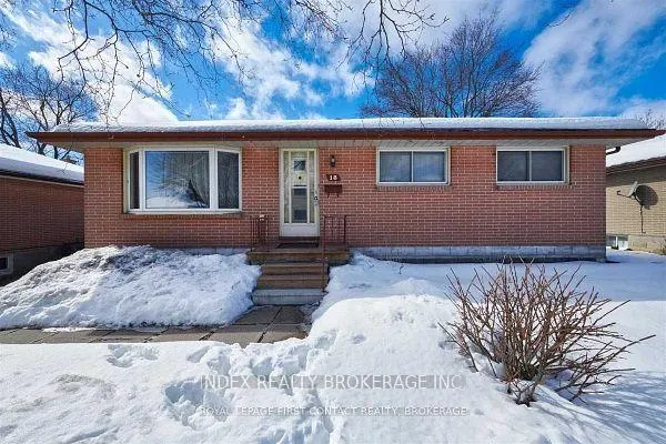 Photo 1 of 18 Bothwell Crescent, Barrie, Wellington — HOMEH
