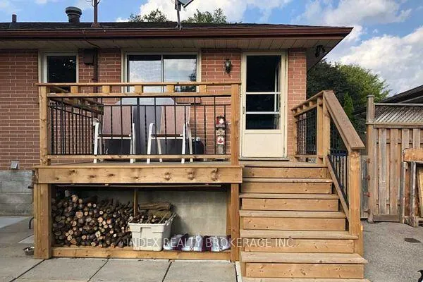 Photo 14 of 18 Bothwell Crescent, Barrie, Wellington — HOMEH