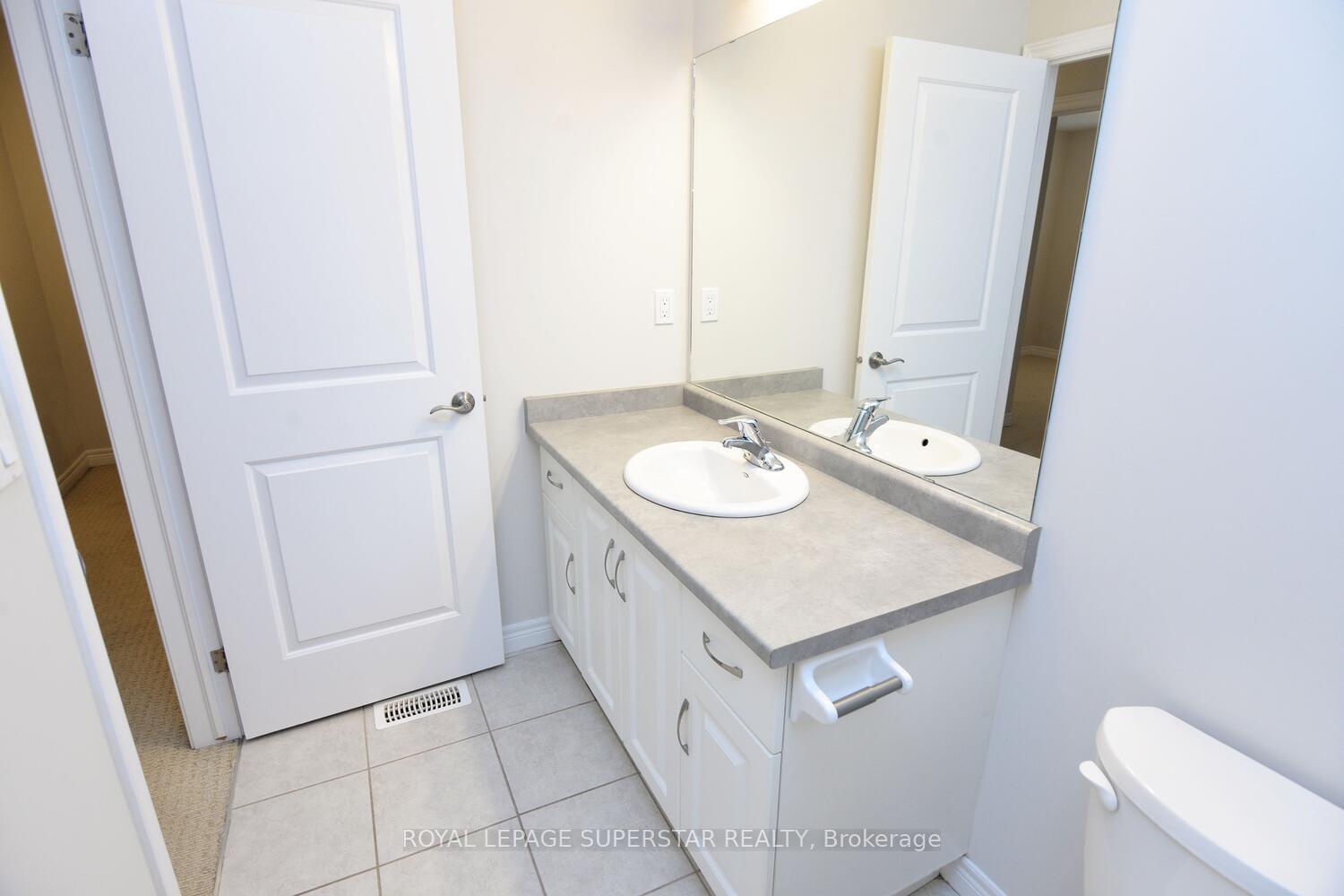 Photo 28 of Unit 10, 7 Lakelawn Road, Grimsby, Grimsby Beach — HOMEH