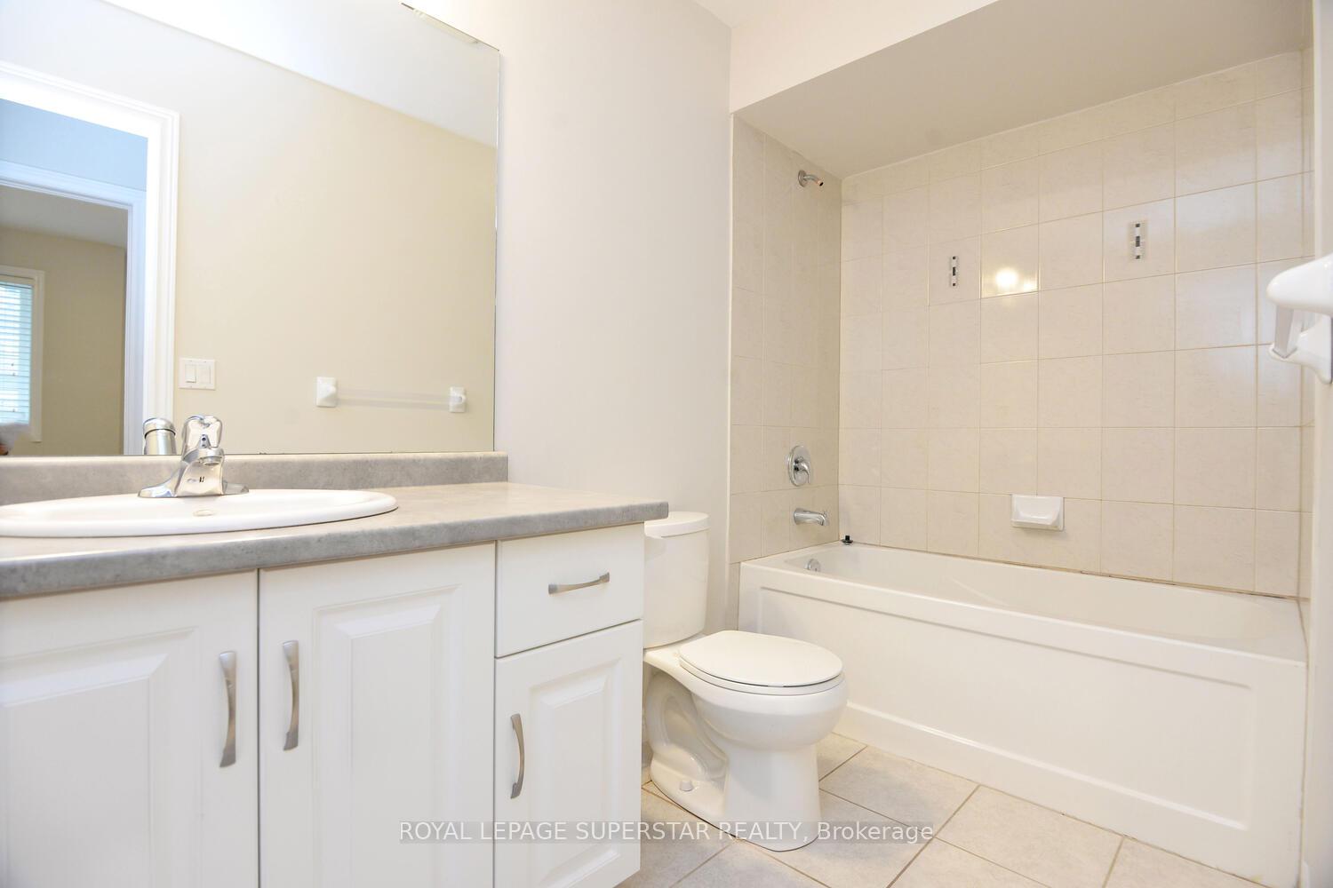 Photo 29 of Unit 10, 7 Lakelawn Road, Grimsby, Grimsby Beach — HOMEH