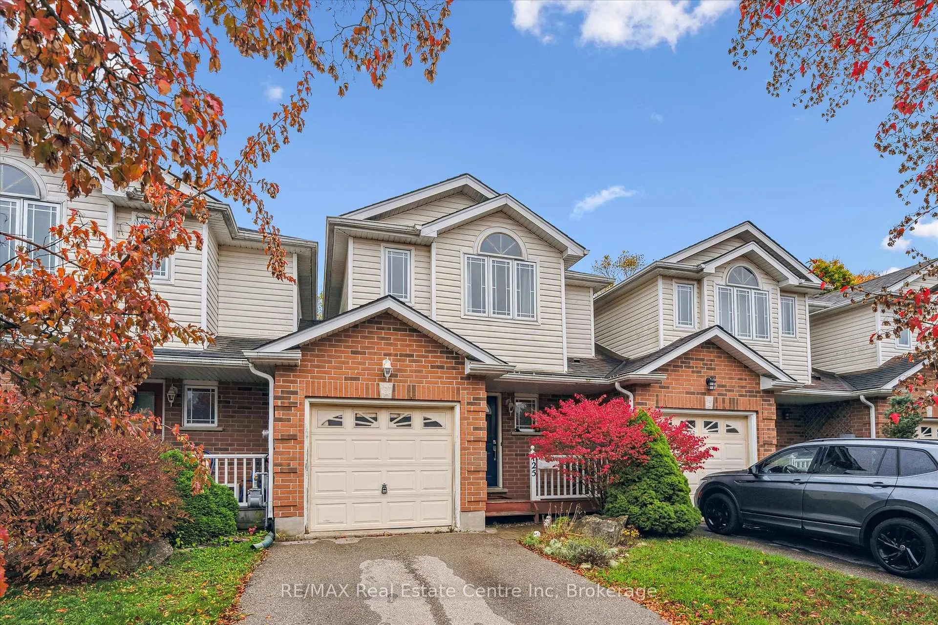 Photo 4 of 125 Rodgers Road, Guelph, Kortright West — HOMEH