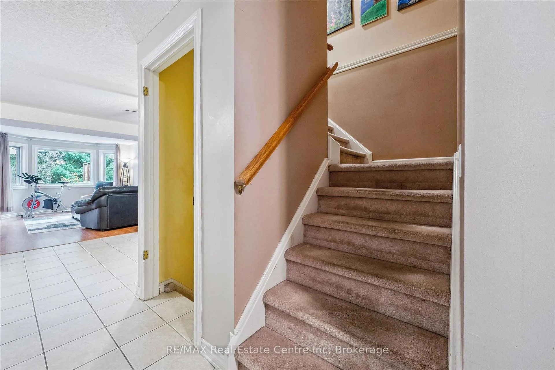 Photo 19 of 125 Rodgers Road, Guelph, Kortright West — HOMEH