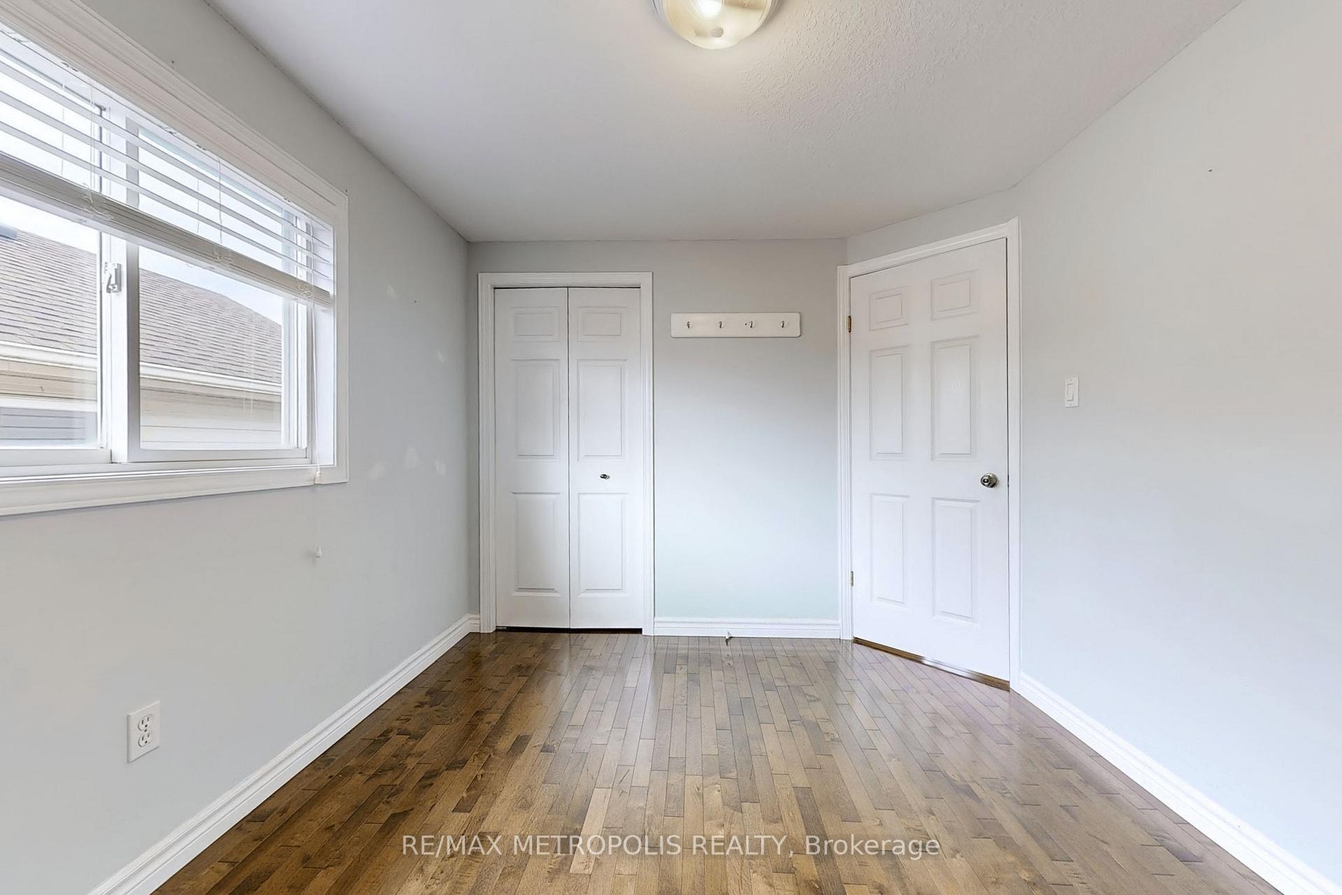Photo 19 of Unit Upper, 109 Doyle Drive, Guelph, Clairfields/Hanlon Business Park — HOMEH