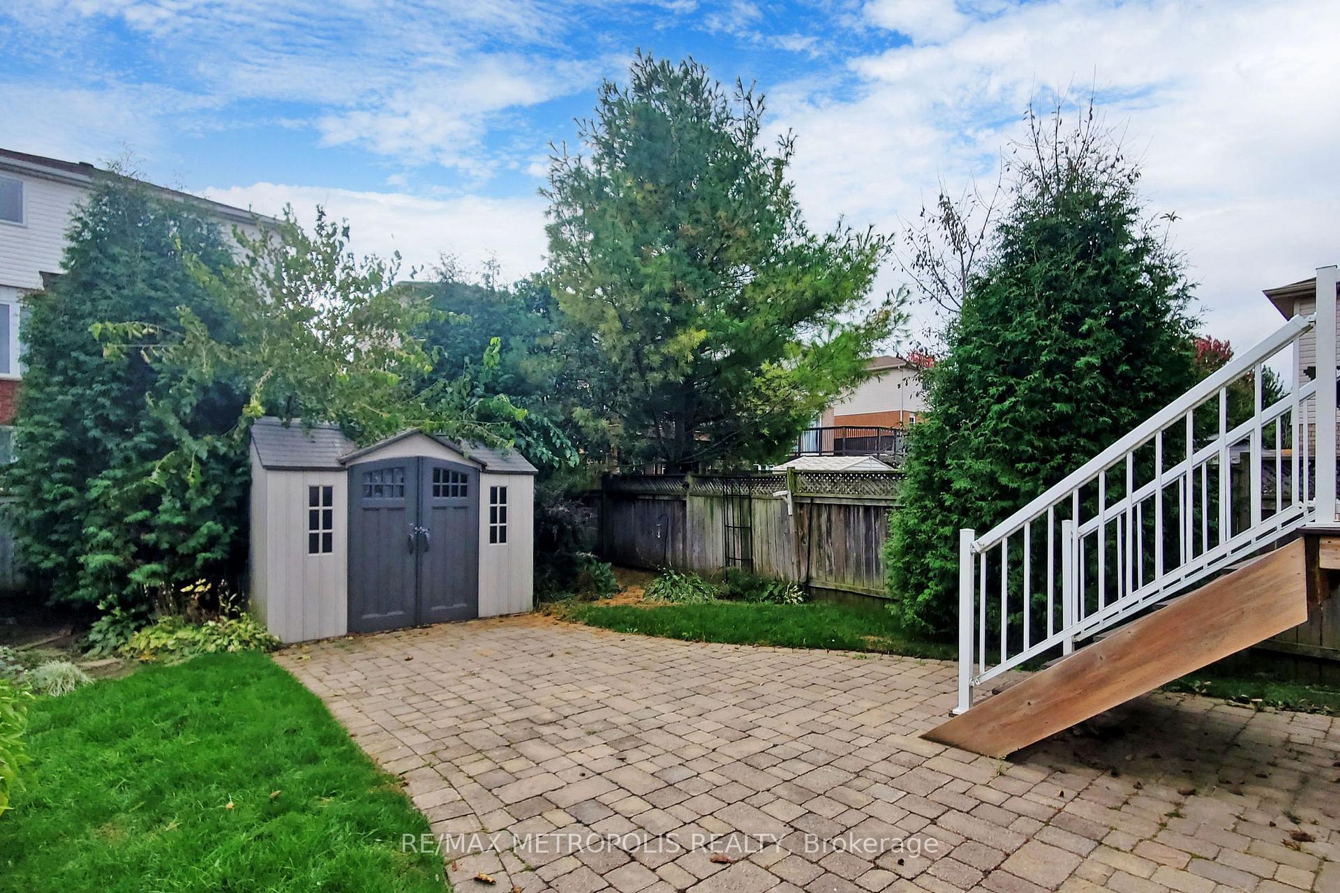 Photo 23 of Unit Upper, 109 Doyle Drive, Guelph, Clairfields/Hanlon Business Park — HOMEH