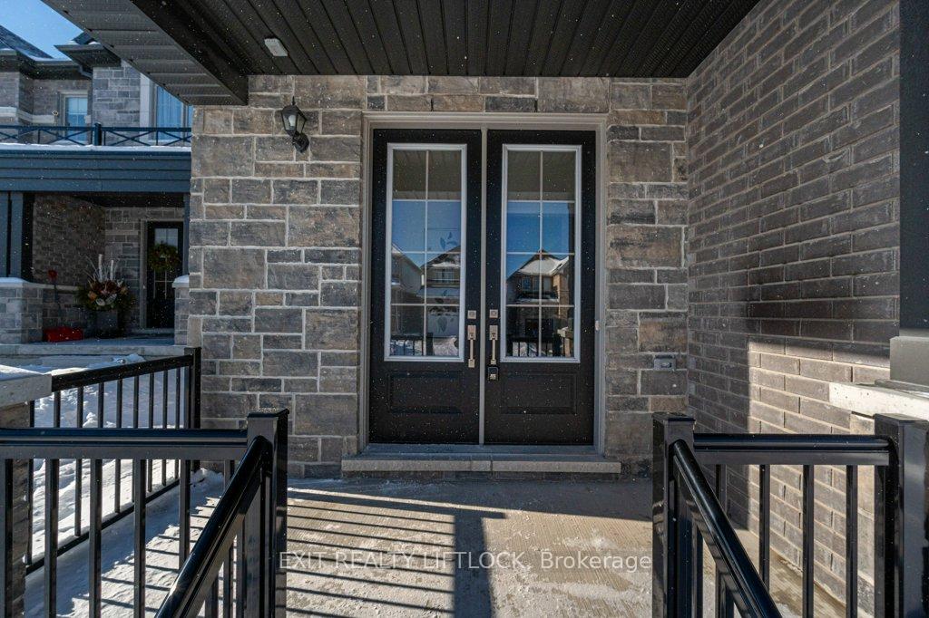 Photo 2 of 715 Latimer Way, Peterborough, Monaghan Ward 2 — HOMEH