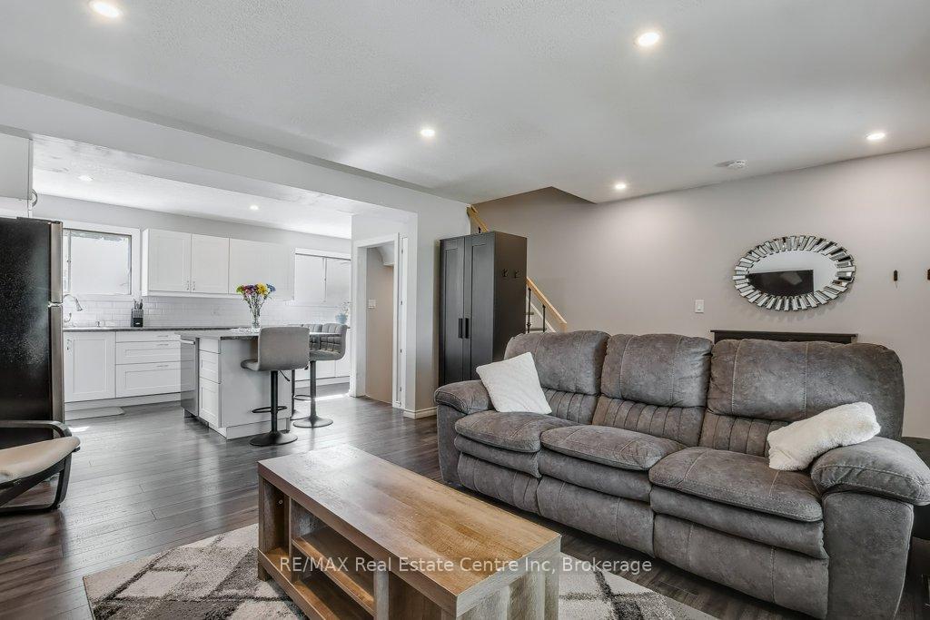 Photo 8 of 164 Willow Road, Guelph, Junction/Onward Willow — HOMEH
