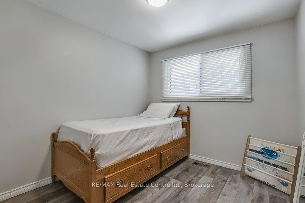 Photo 16 of 164 Willow Road, Guelph, Junction/Onward Willow — HOMEH