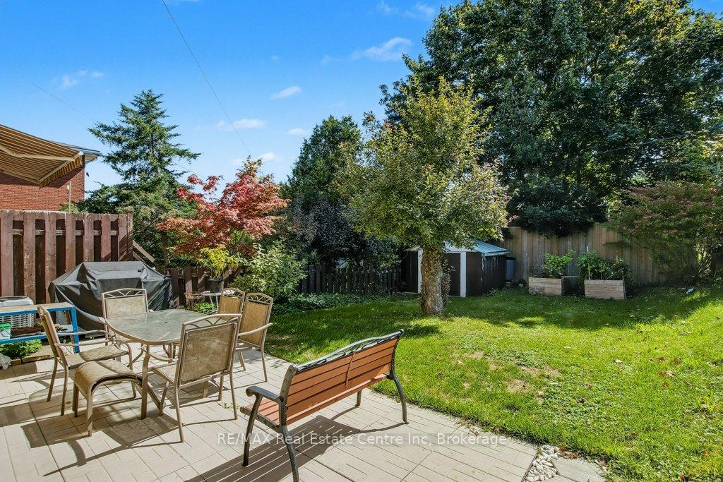 Photo 22 of 164 Willow Road, Guelph, Junction/Onward Willow — HOMEH