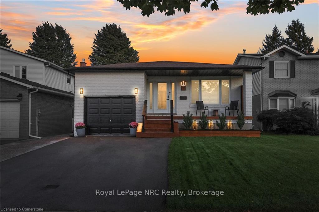 Photo 1 of 18 Merritt Crescent, Grimsby, Grimsby West — HOMEH