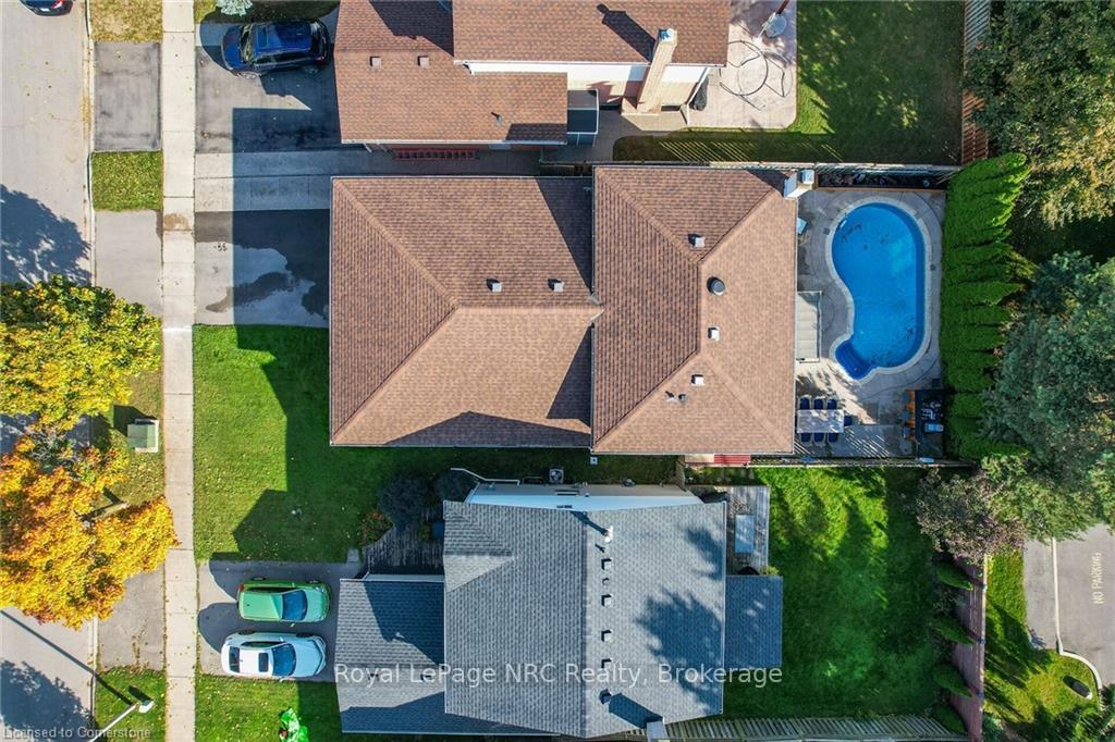 Photo 34 of 18 Merritt Crescent, Grimsby, Grimsby West — HOMEH
