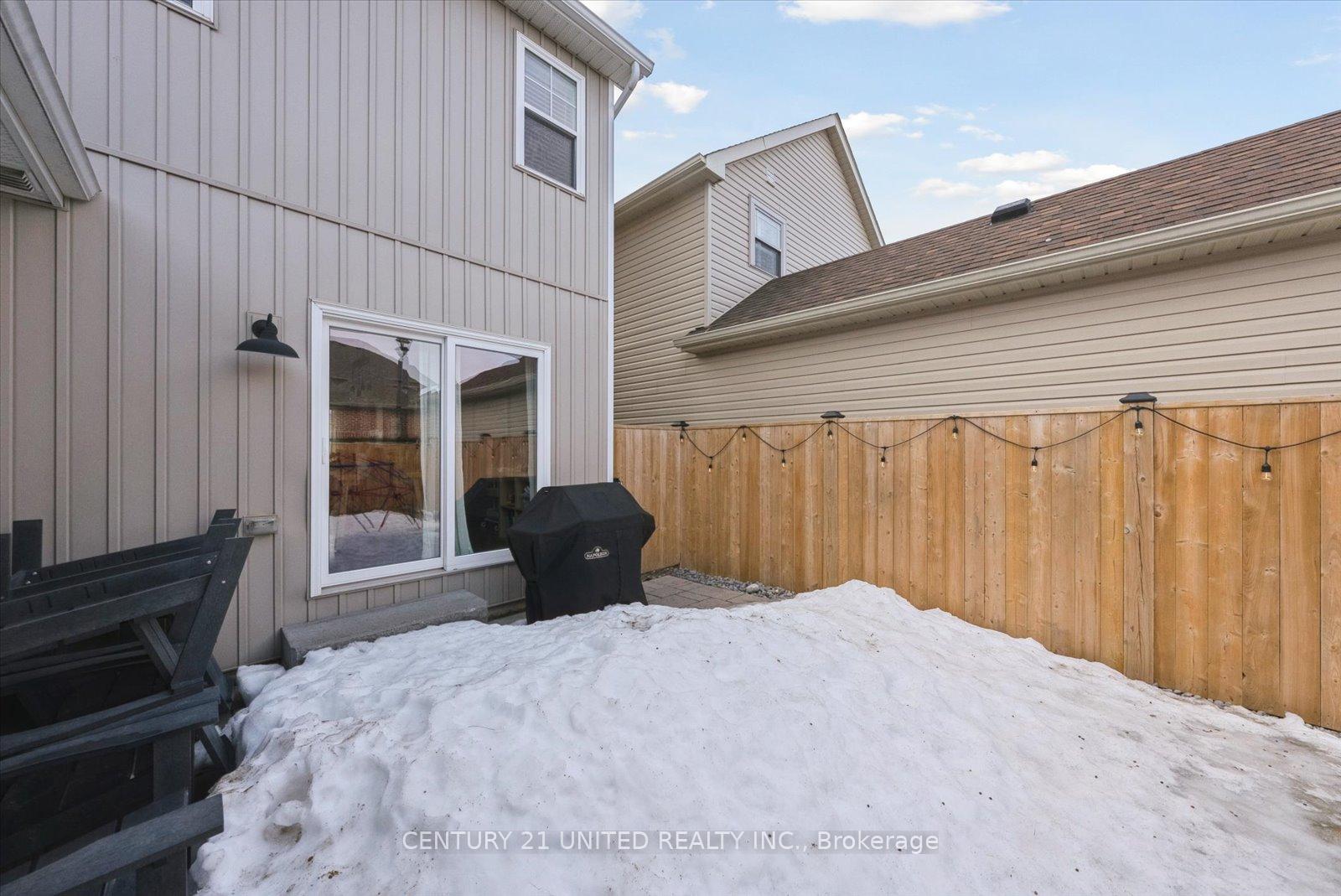 Photo 45 of 927 Broadway Boulevard, Peterborough, Northcrest Ward 5 — HOMEH