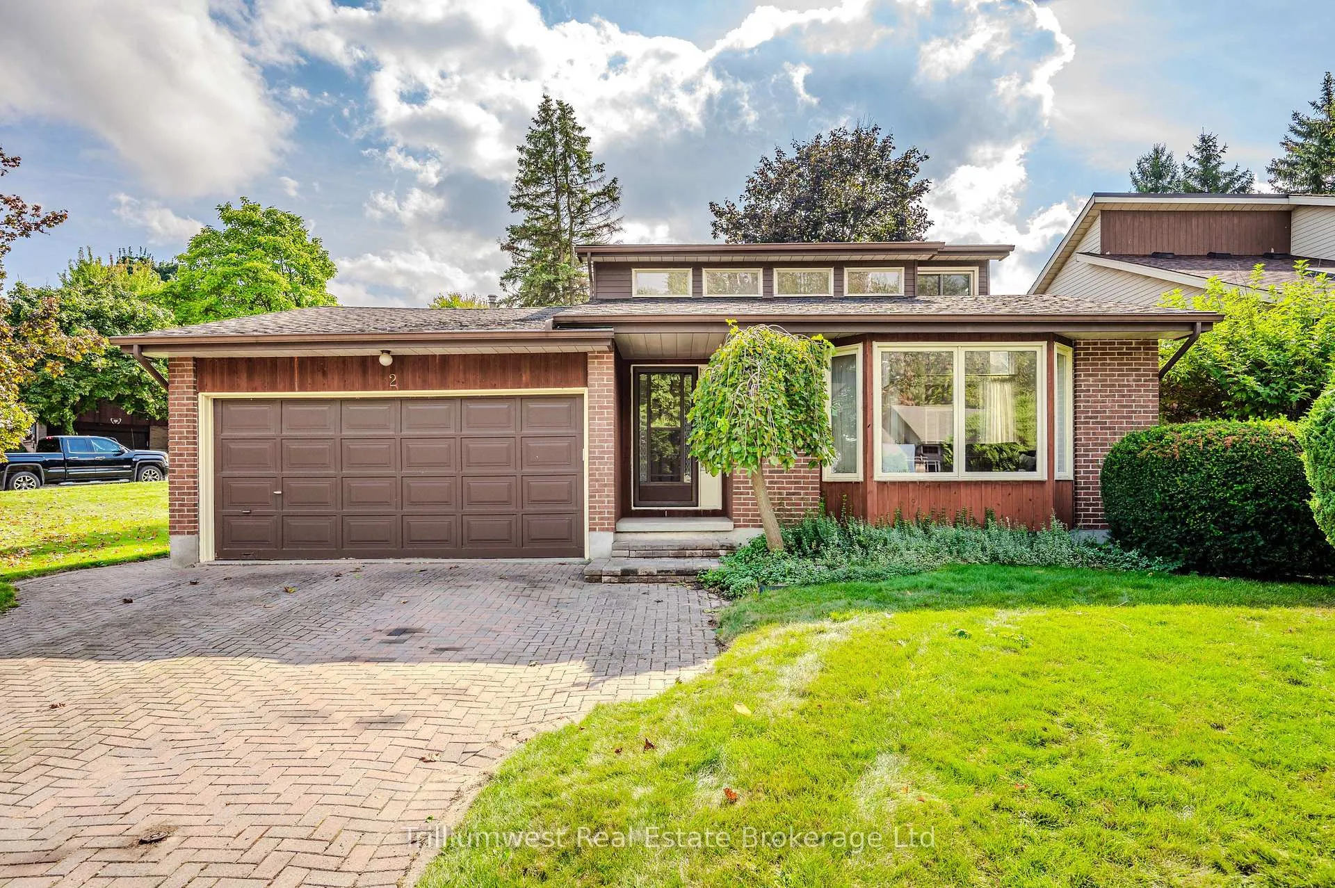 Photo 35 of 2 Pickwick Place, Guelph, Willow West/Sugarbush/West Acres — HOMEH