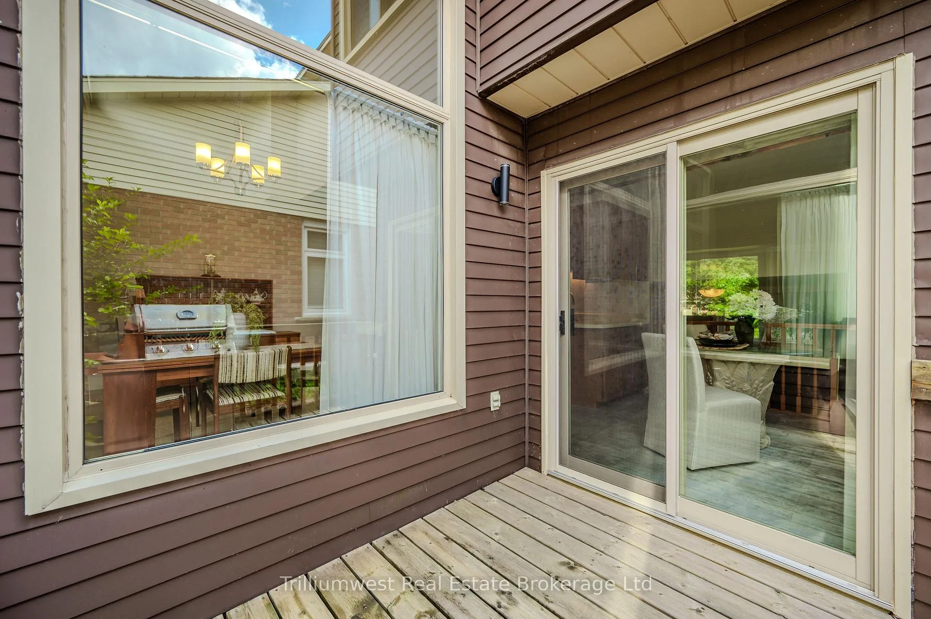 Photo 11 of 2 Pickwick Place, Guelph, Willow West/Sugarbush/West Acres — HOMEH