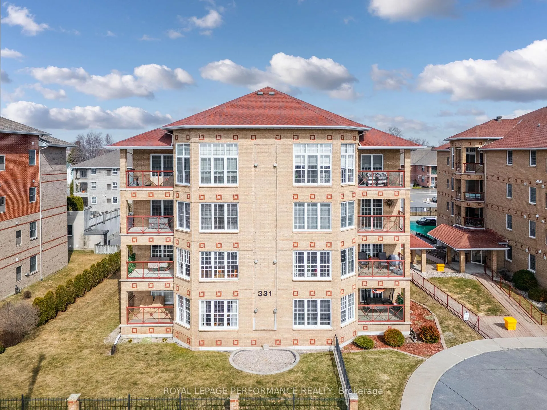 Photo 1 of Unit 301, 331 Water Street W, Cornwall — HOMEH
