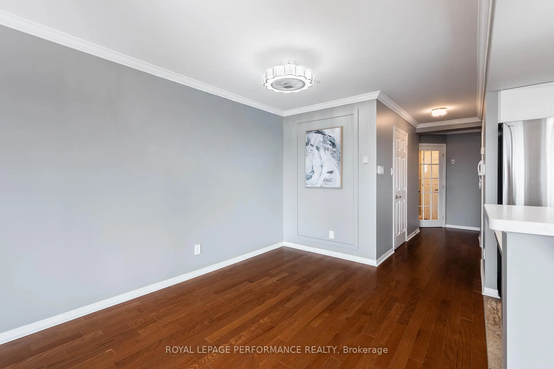 Photo 10 of Unit 301, 331 Water Street W, Cornwall — HOMEH