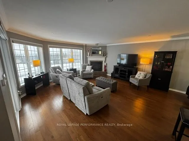 Photo 13 of Unit 301, 331 Water Street W, Cornwall — HOMEH