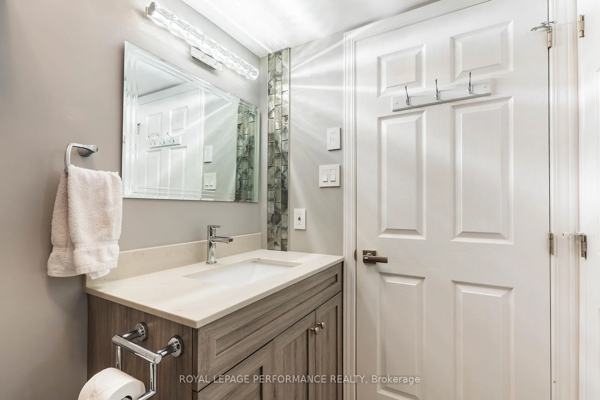 Photo 27 of Unit 301, 331 Water Street W, Cornwall — HOMEH