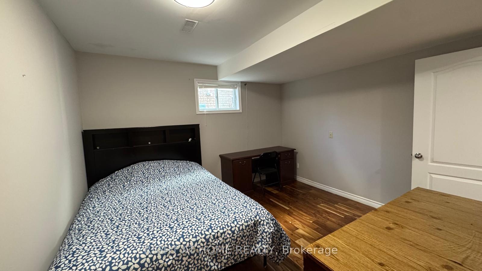 Photo 17 of 44 McLachlan Place, Guelph, Willow West/Sugarbush/West Acres — HOMEH
