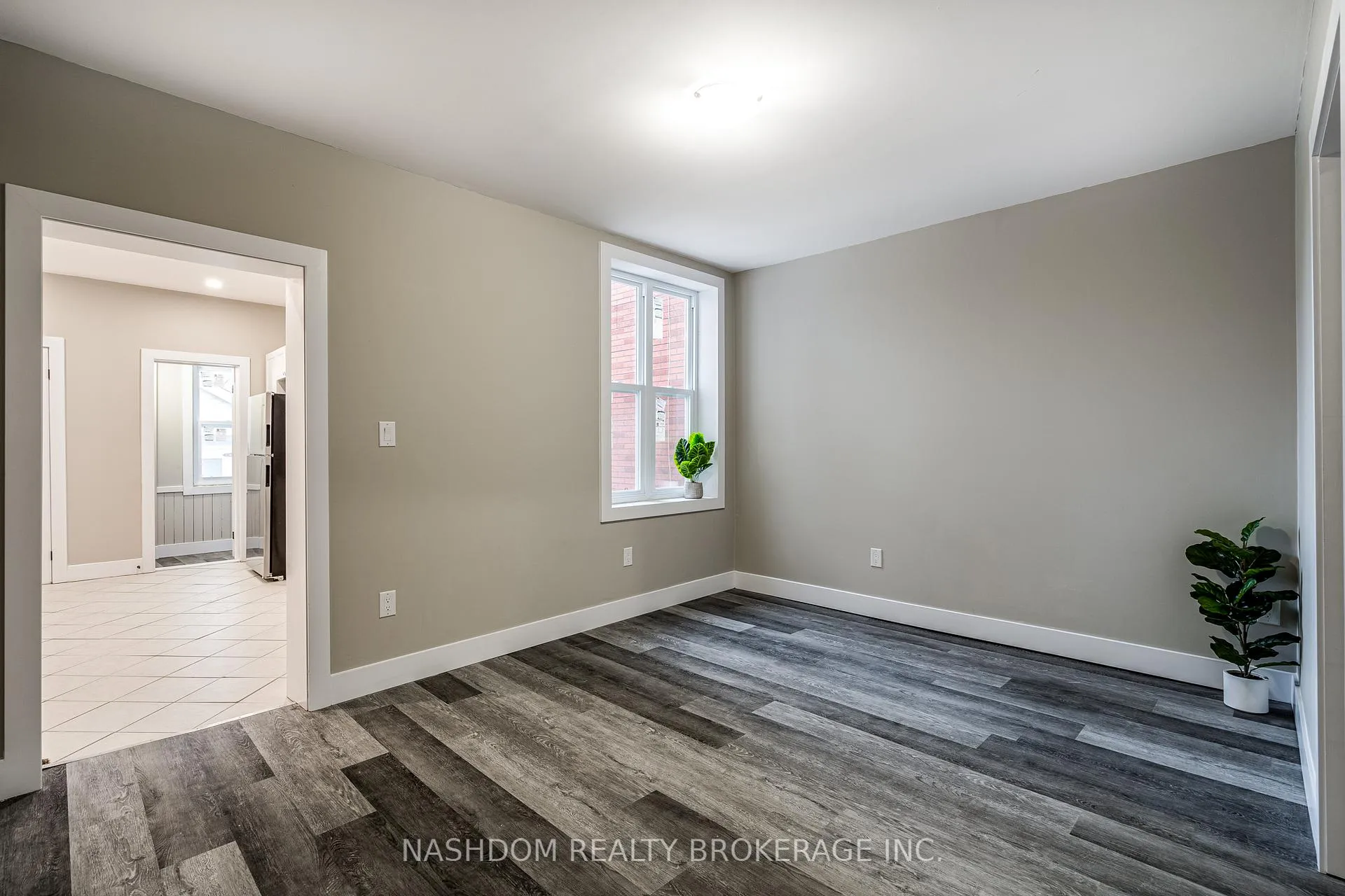 Photo 5 of 100 Sherman Avenue N, Hamilton, Stipley — HOMEH