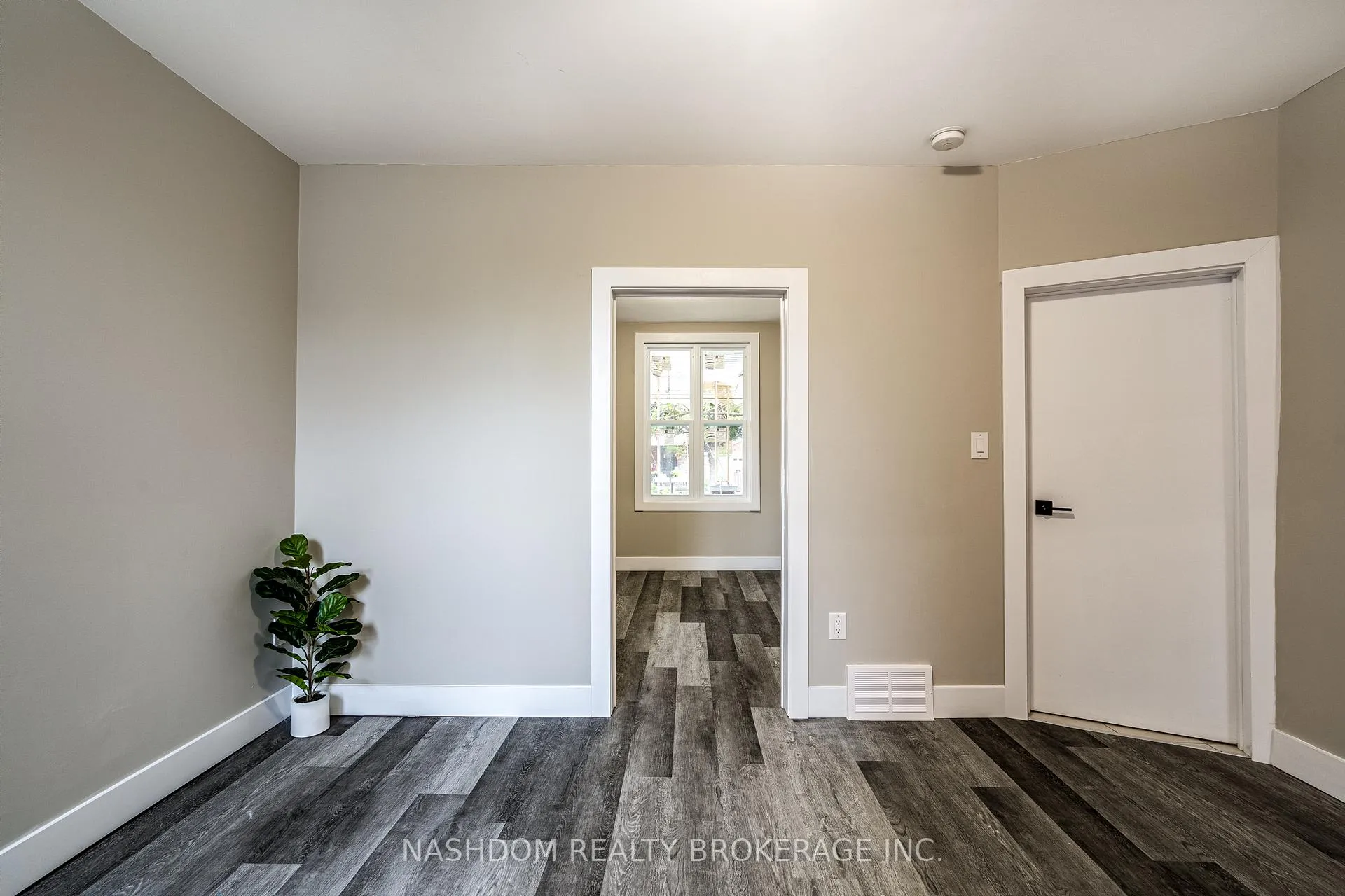 Photo 9 of 100 Sherman Avenue N, Hamilton, Stipley — HOMEH