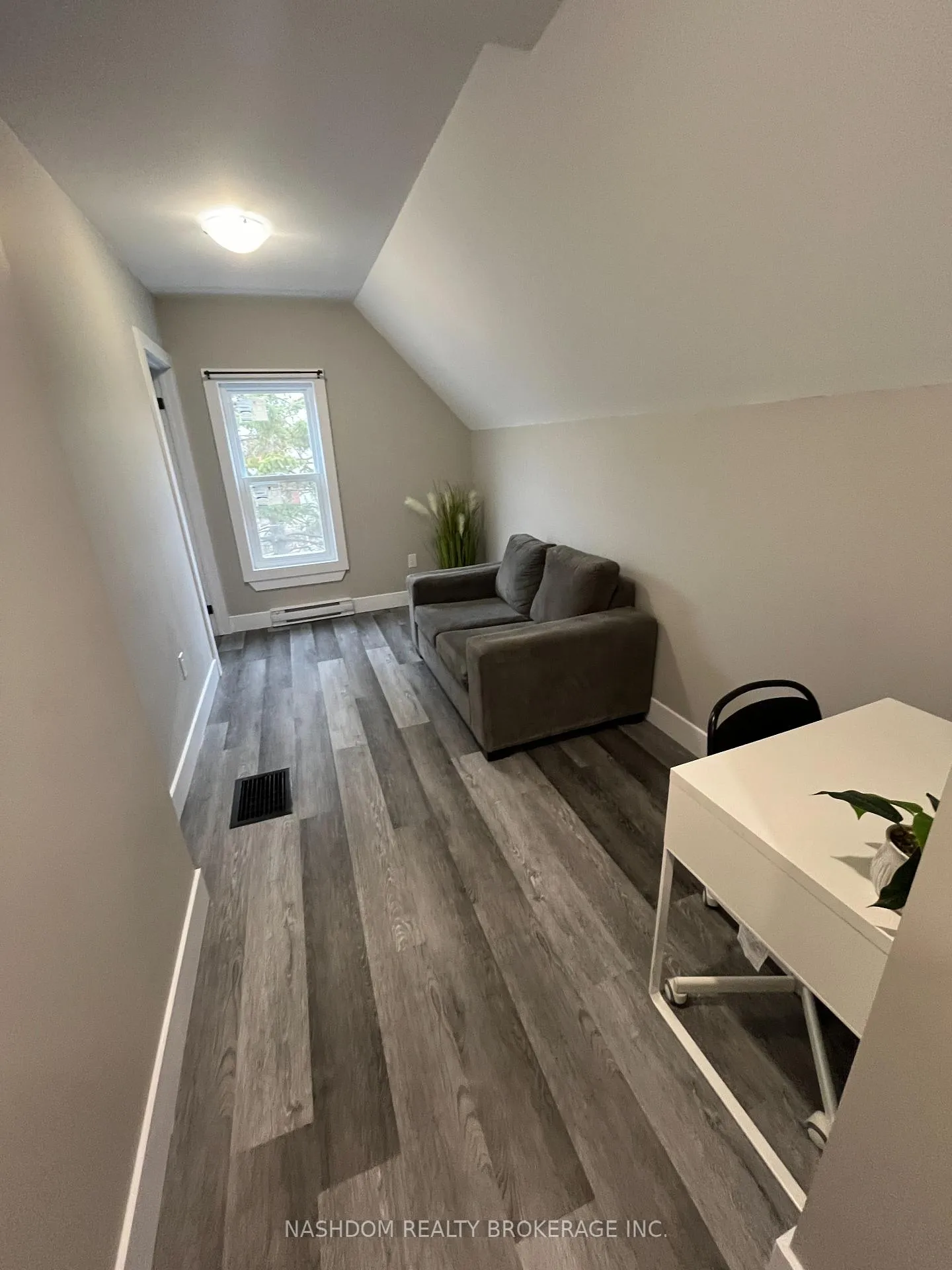 Photo 26 of 100 Sherman Avenue N, Hamilton, Stipley — HOMEH