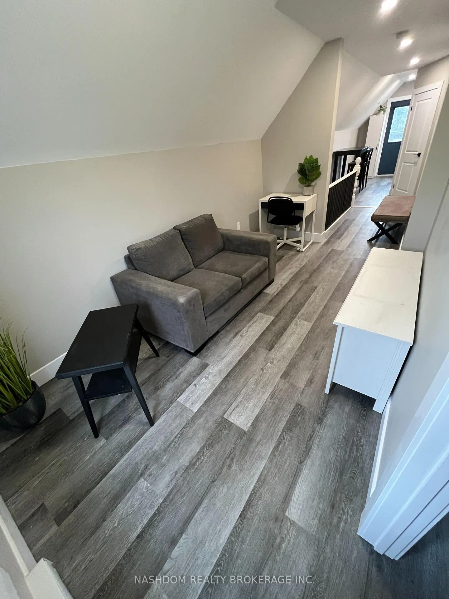 Photo 29 of 100 Sherman Avenue N, Hamilton, Stipley — HOMEH