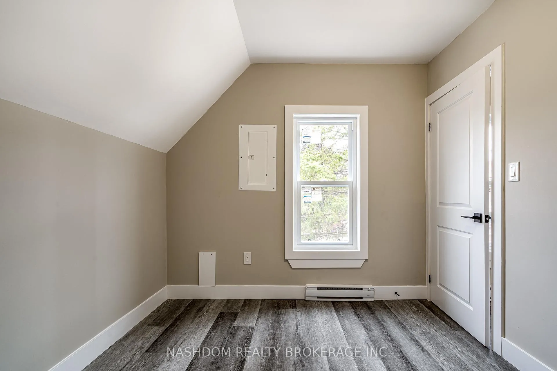Photo 31 of 100 Sherman Avenue N, Hamilton, Stipley — HOMEH