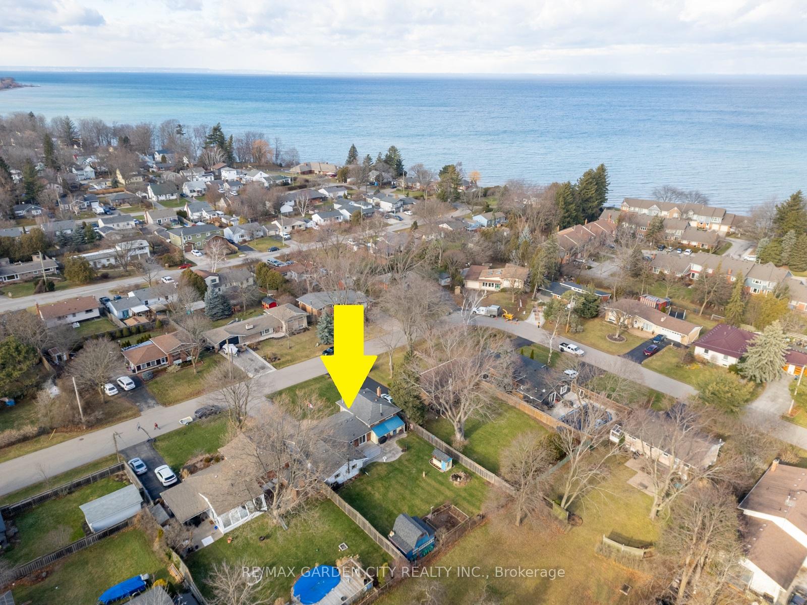 Photo 3 of 4 Bendamere Drive, Grimsby, Grimsby Beach — HOMEH