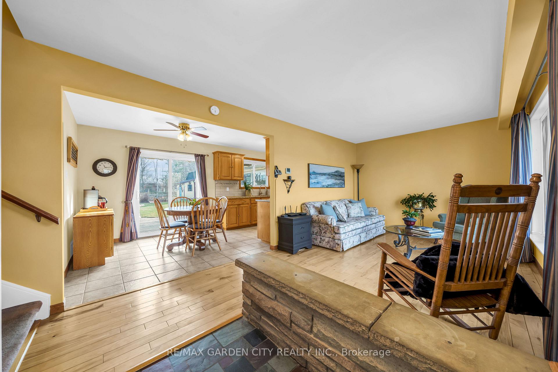 Photo 7 of 4 Bendamere Drive, Grimsby, Grimsby Beach — HOMEH