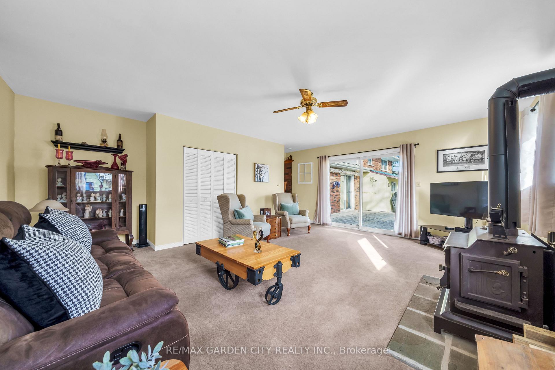 Photo 16 of 4 Bendamere Drive, Grimsby, Grimsby Beach — HOMEH