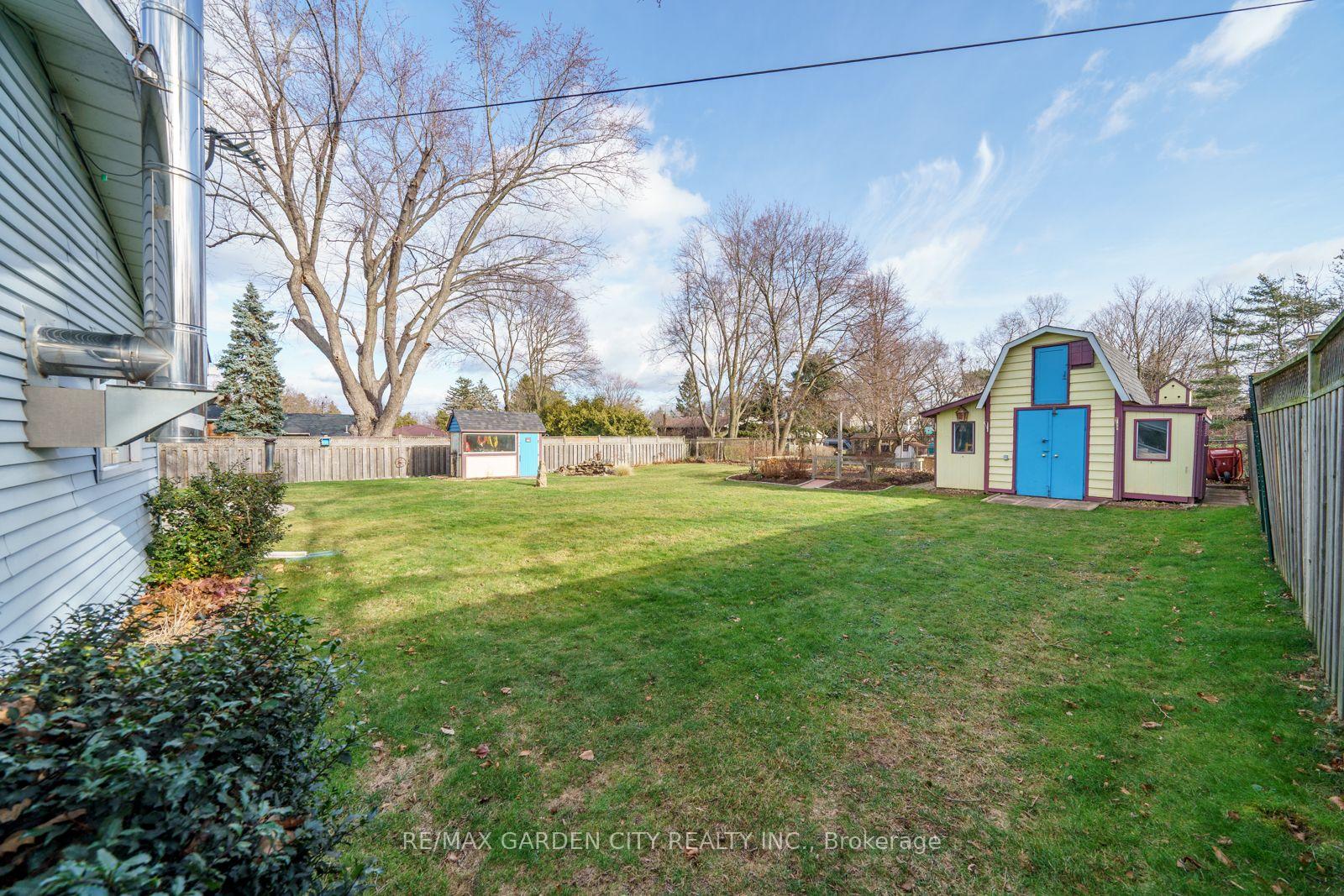 Photo 30 of 4 Bendamere Drive, Grimsby, Grimsby Beach — HOMEH