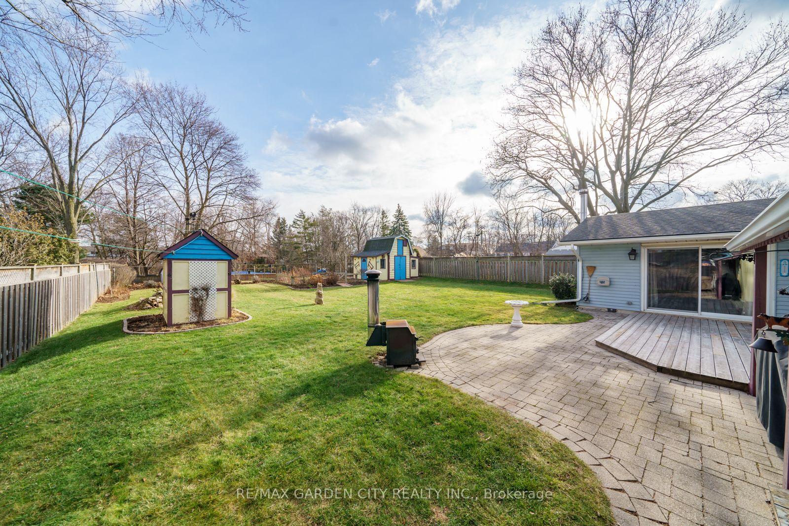 Photo 36 of 4 Bendamere Drive, Grimsby, Grimsby Beach — HOMEH