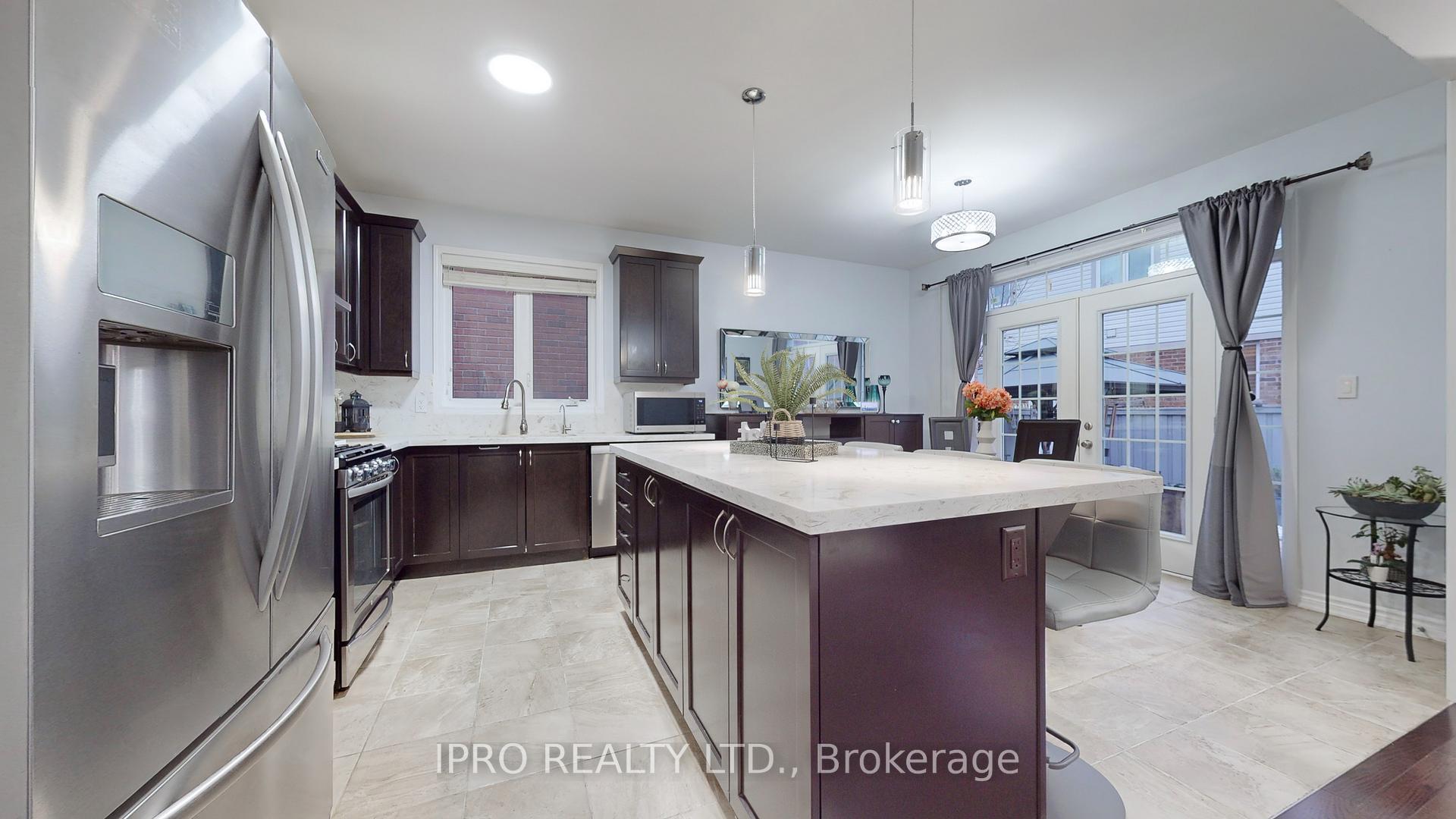 Photo 13 of 338 Trudeau Drive, Milton, Clarke — HOMEH