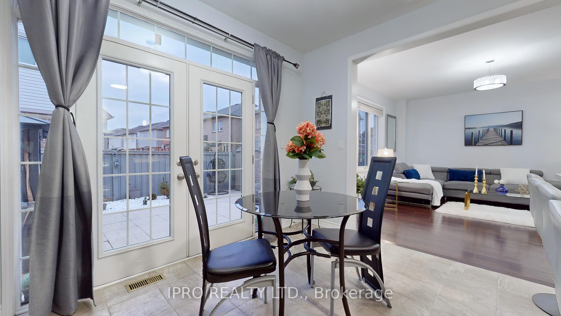 Photo 15 of 338 Trudeau Drive, Milton, Clarke — HOMEH