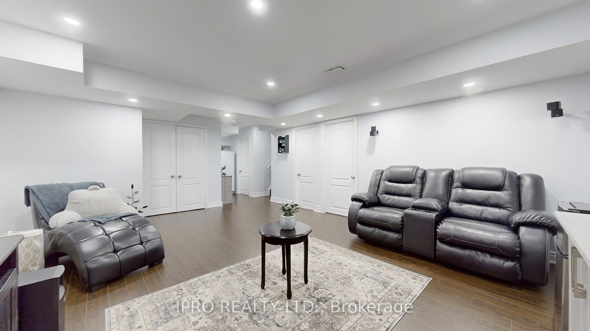 Photo 30 of 338 Trudeau Drive, Milton, Clarke — HOMEH