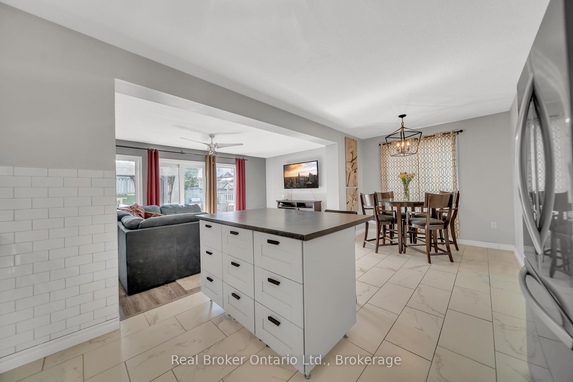 Photo 12 of 21 Mackay Street, Guelph, Grange Road — HOMEH