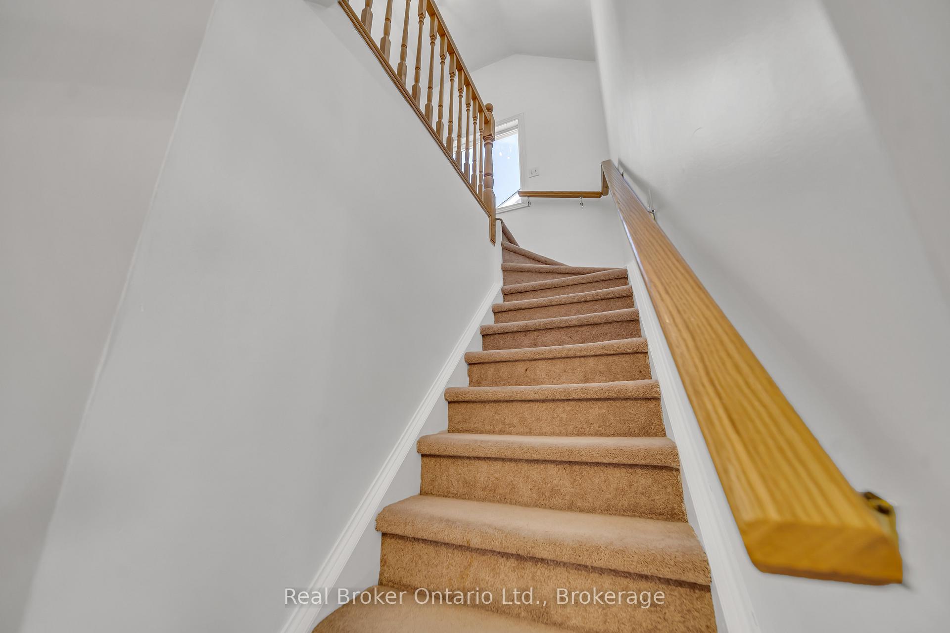 Photo 27 of 21 Mackay Street, Guelph, Grange Road — HOMEH