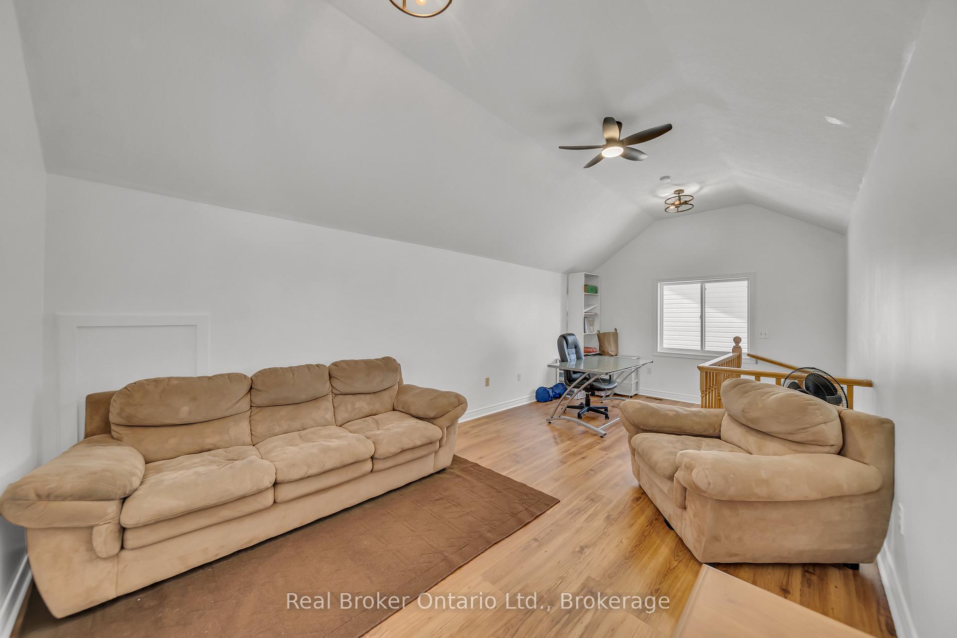 Photo 29 of 21 Mackay Street, Guelph, Grange Road — HOMEH