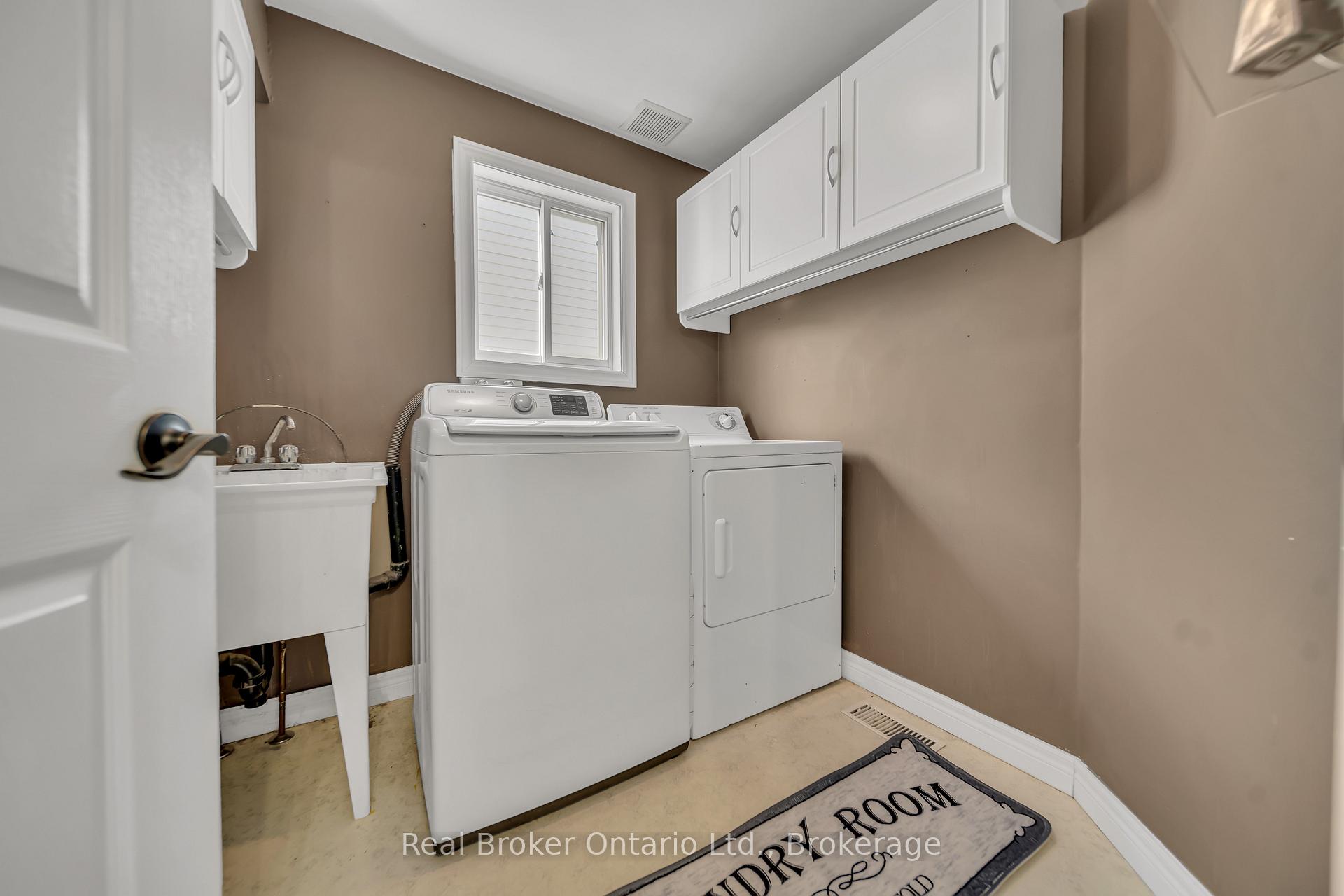 Photo 30 of 21 Mackay Street, Guelph, Grange Road — HOMEH