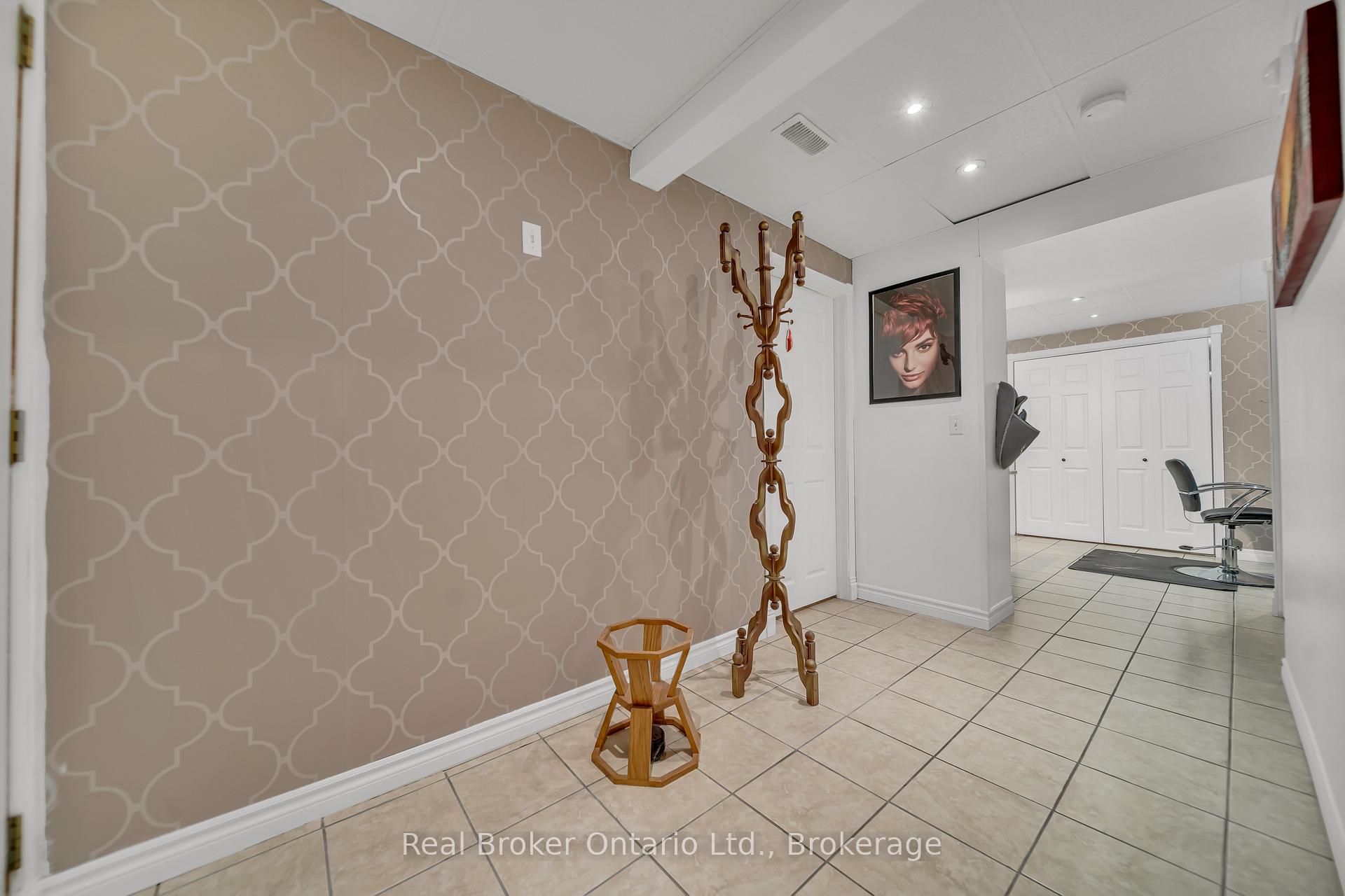 Photo 31 of 21 Mackay Street, Guelph, Grange Road — HOMEH