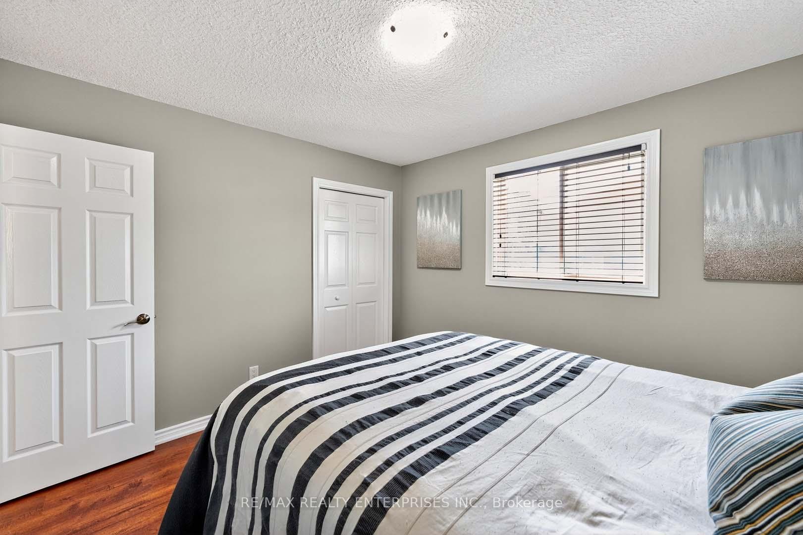 Photo 29 of 1366 Upper Paradise Road, Hamilton, Carpenter — HOMEH