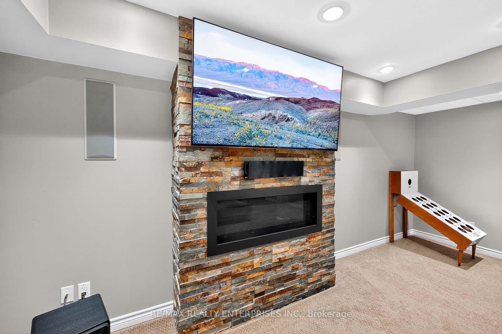 Photo 34 of 1366 Upper Paradise Road, Hamilton, Carpenter — HOMEH