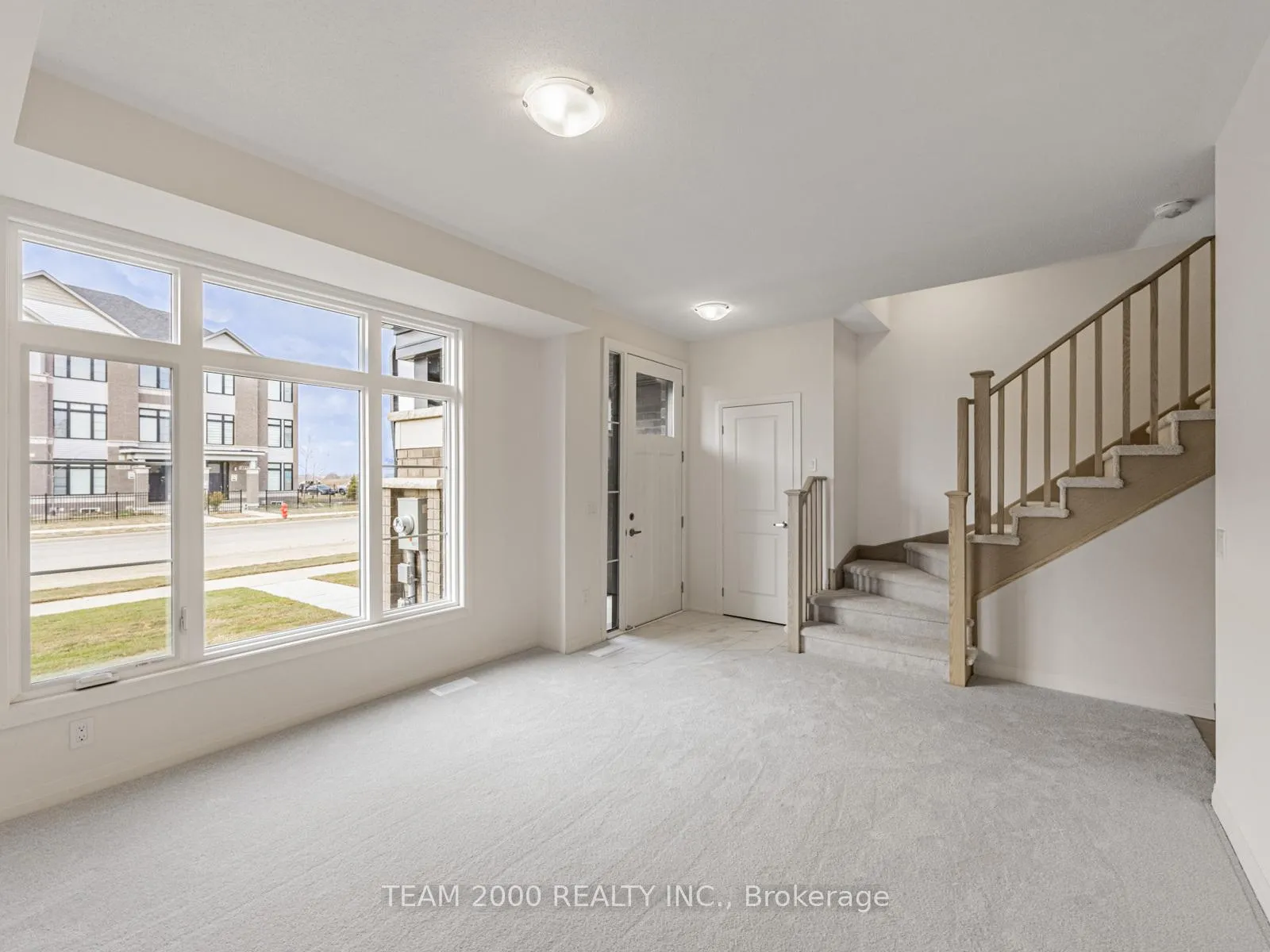 Photo 3 of 494 Provident Way, Hamilton, Mount Hope — HOMEH