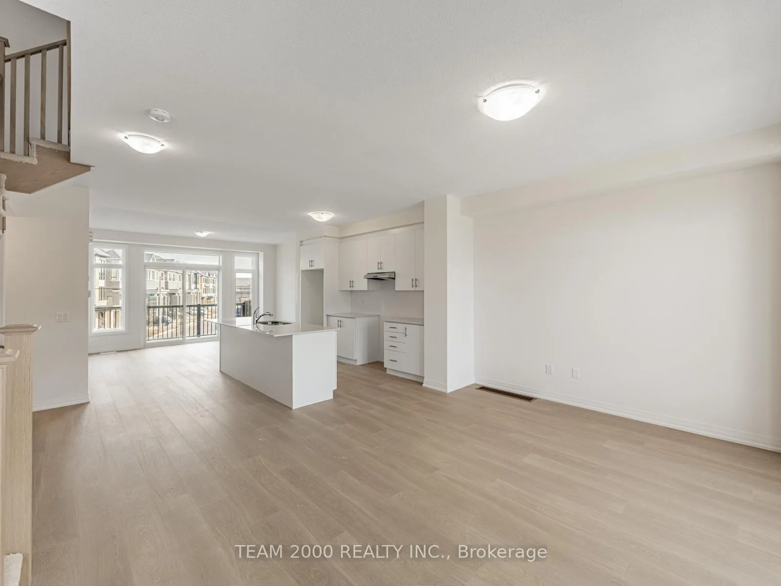 Photo 8 of 494 Provident Way, Hamilton, Mount Hope — HOMEH